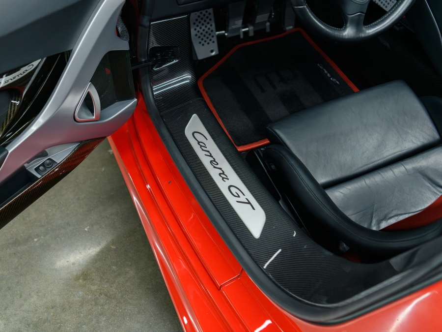 2005 Porsche Carrera GT