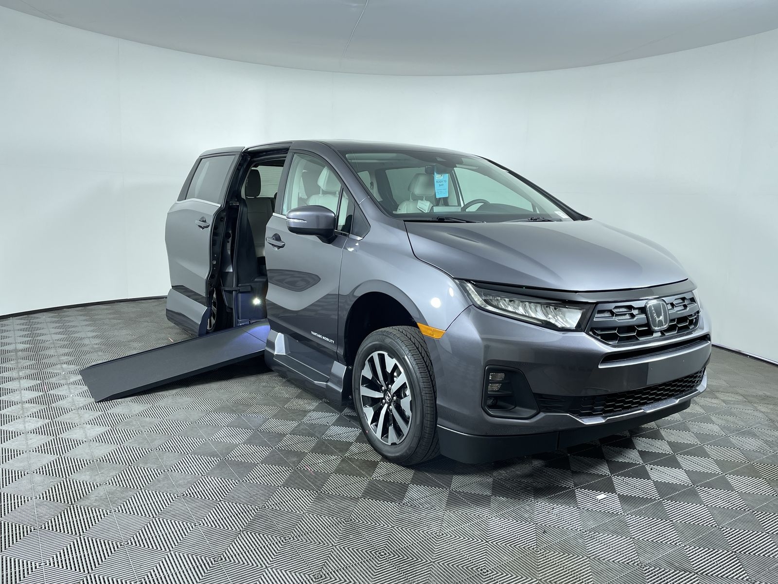 2026 Honda Odyssey EX-L's photo