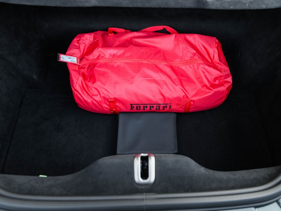 2022 Ferrari 812 Competizione