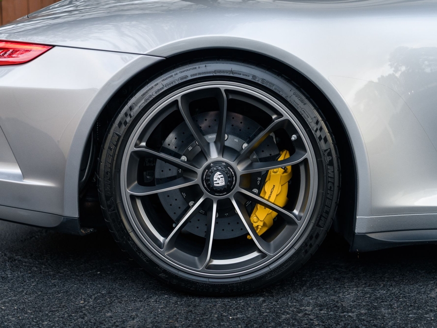 2019 Porsche 911 GT3 Touring