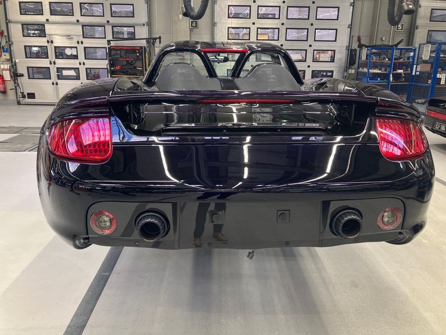 2005 Porsche Carrera GT