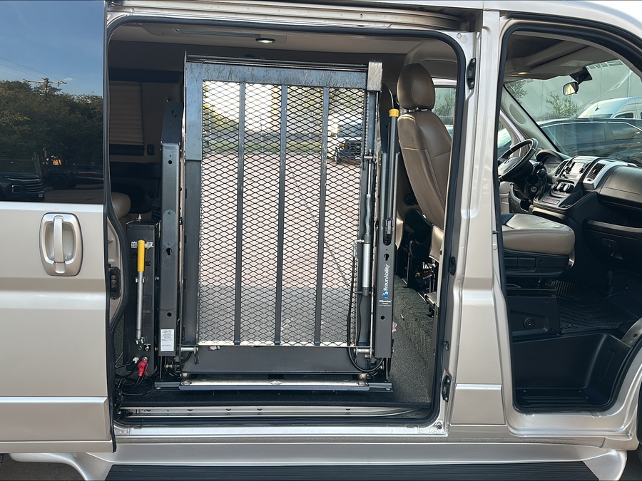 PRE OWNED 2020 Ram ProMaster 1500 LR 136WB
