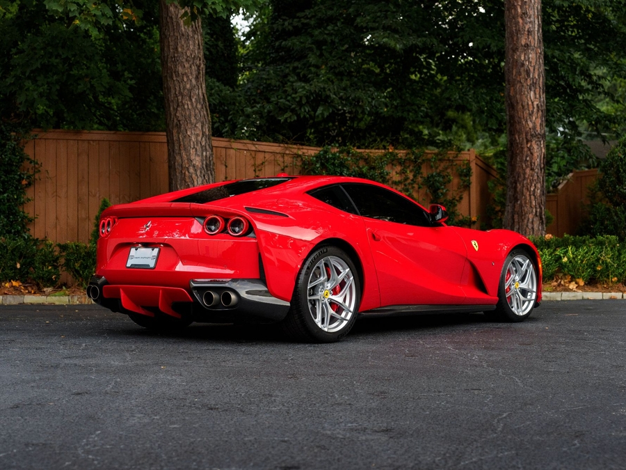 2019 Ferrari 812 Superfast