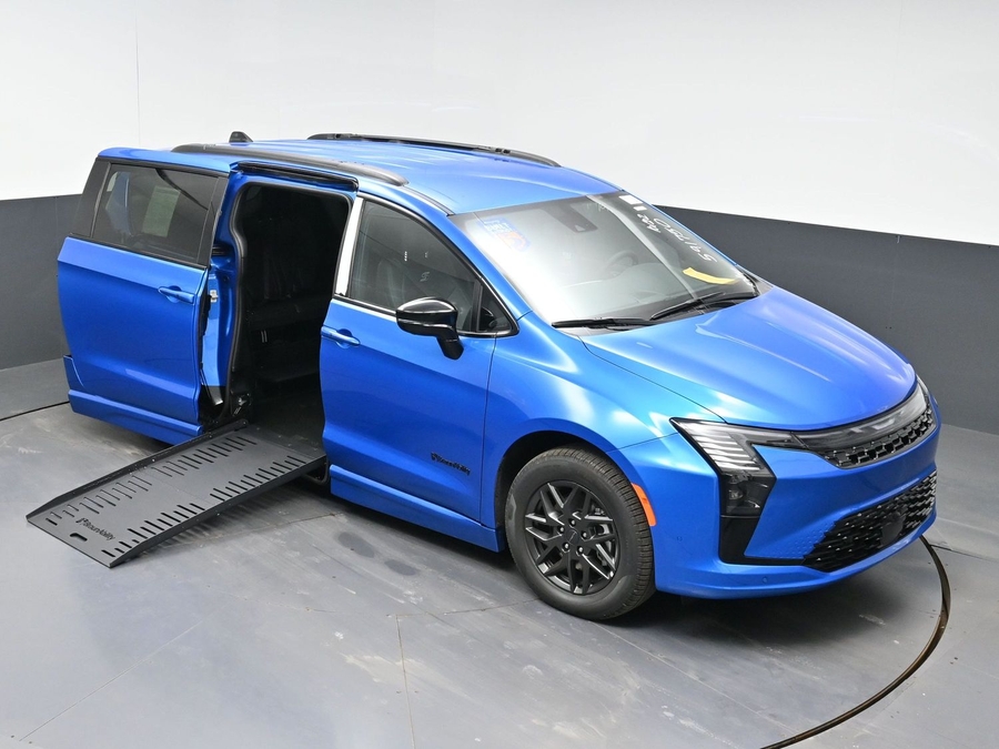 New 2027 Chrysler Pacifica Select Sport