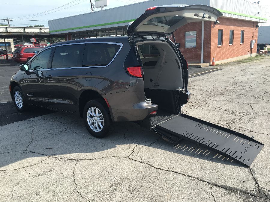 Wheelchair Vans in Waco, TX Featuring Chrysler & Toyota Vans