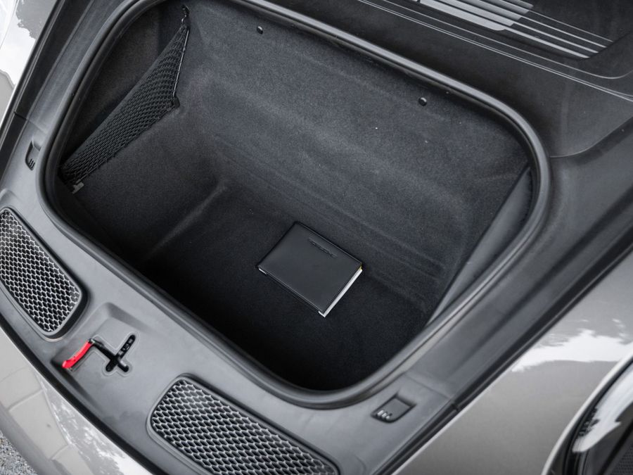 2022 Porsche 911 GT3 Touring