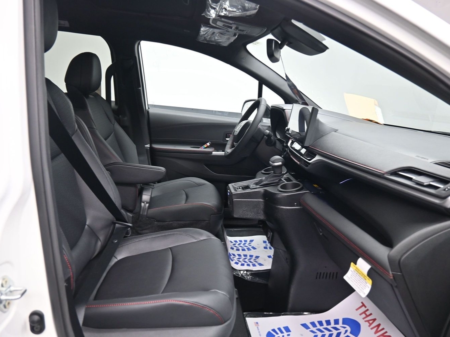 New 2026 Toyota Sienna XSE Sport
