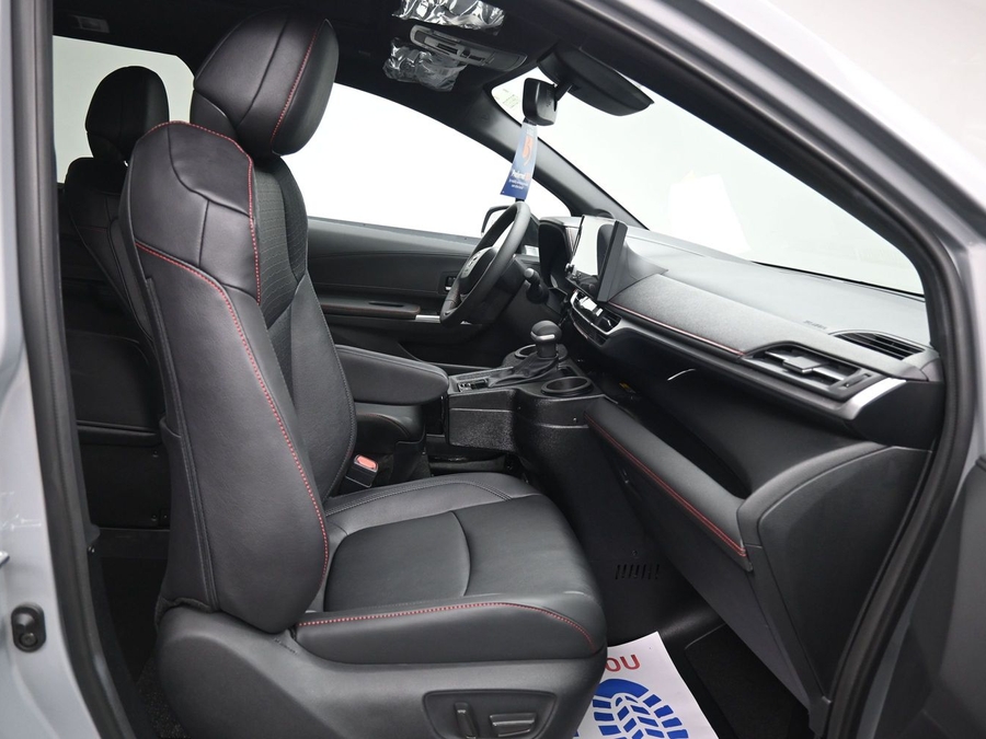 New 2026 Toyota Sienna XSE Sport
