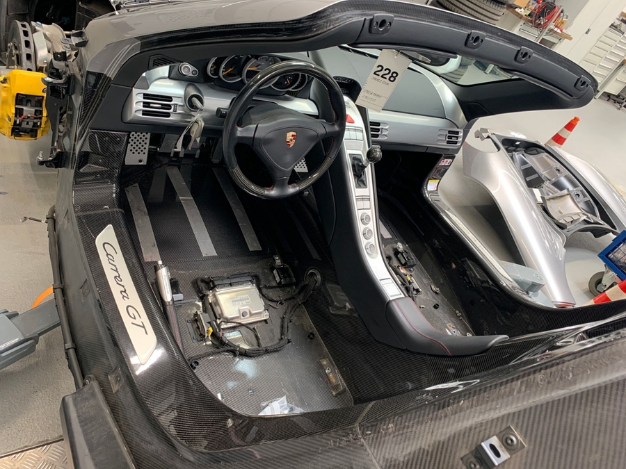 2005 Porsche Carrera GT