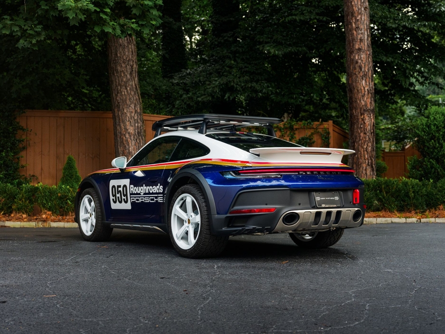 2023 Porsche 911 Dakar