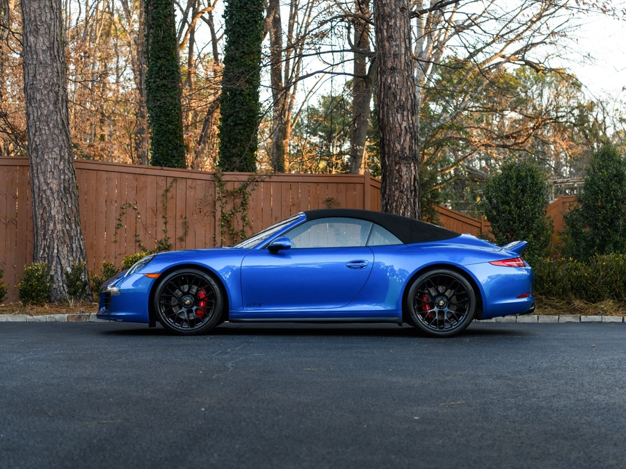 2016 Porsche 911 GTS Cabriolet