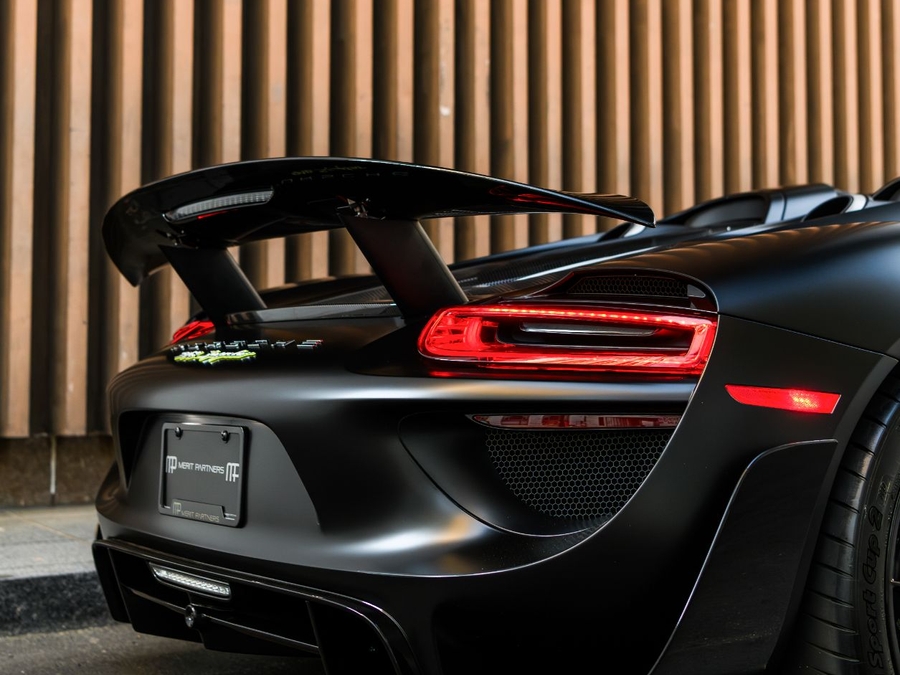 2015 Porsche 918 Spyder