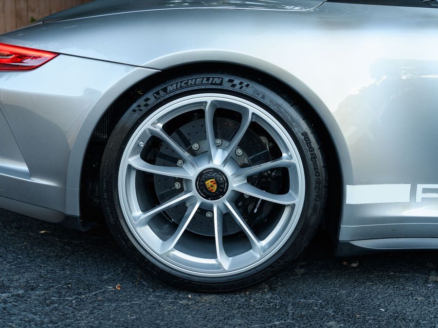 2019 Porsche 911 Speedster