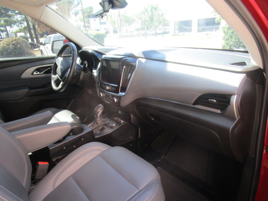 PRE OWNED 2021 Chevrolet Traverse 3LT