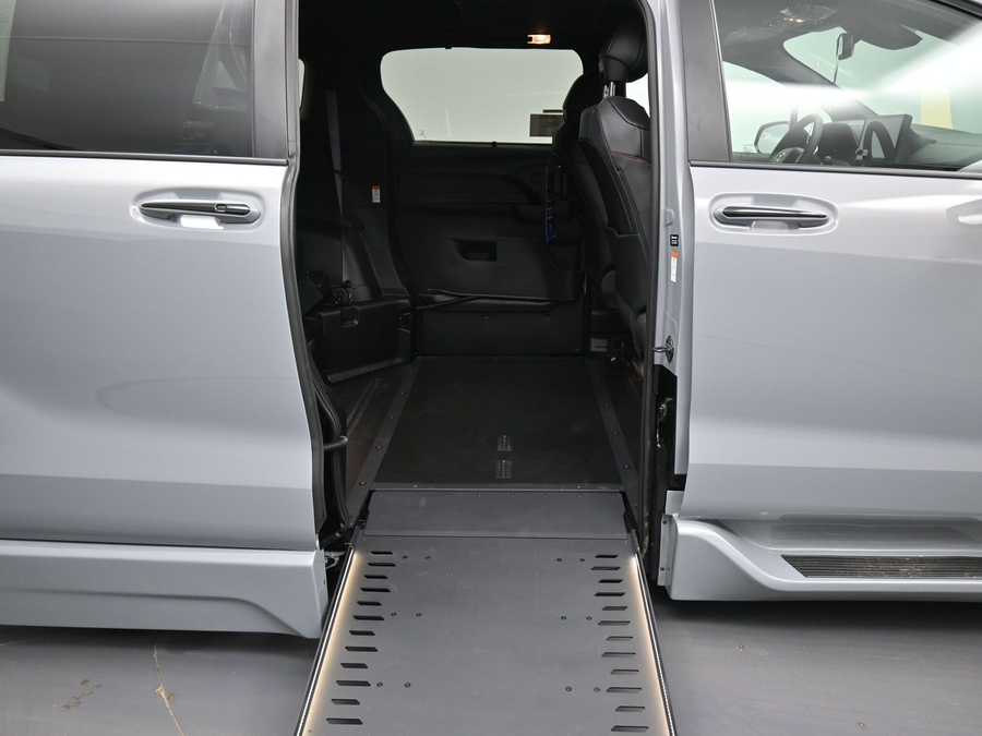 New 2026 Toyota Sienna XSE Sport