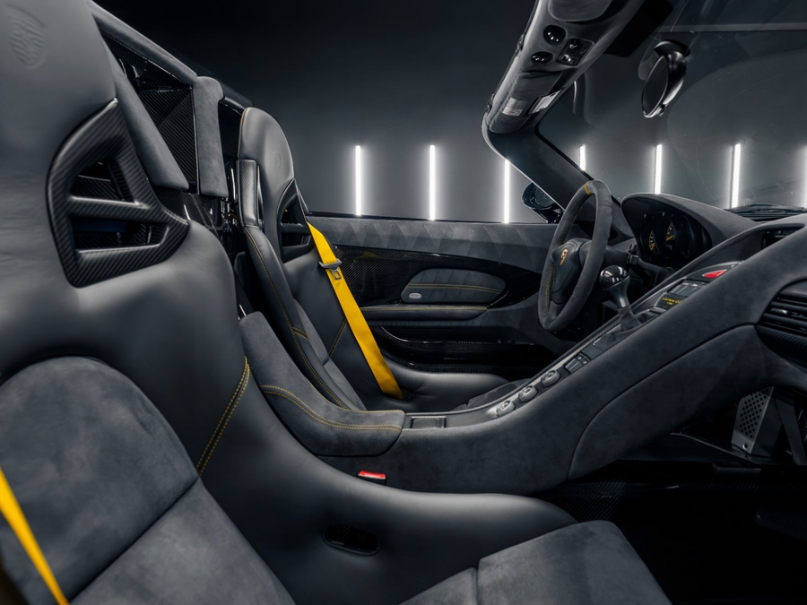 2005 Porsche Carrera GT