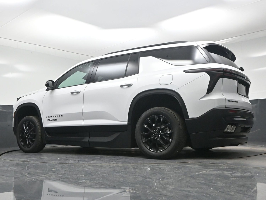 New 2026 Chevrolet Traverse 1LT Midnight