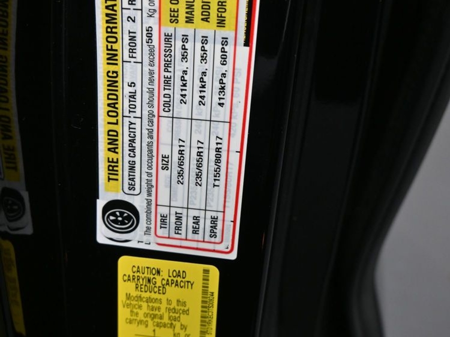 New 2026 Toyota Sienna XLE Base