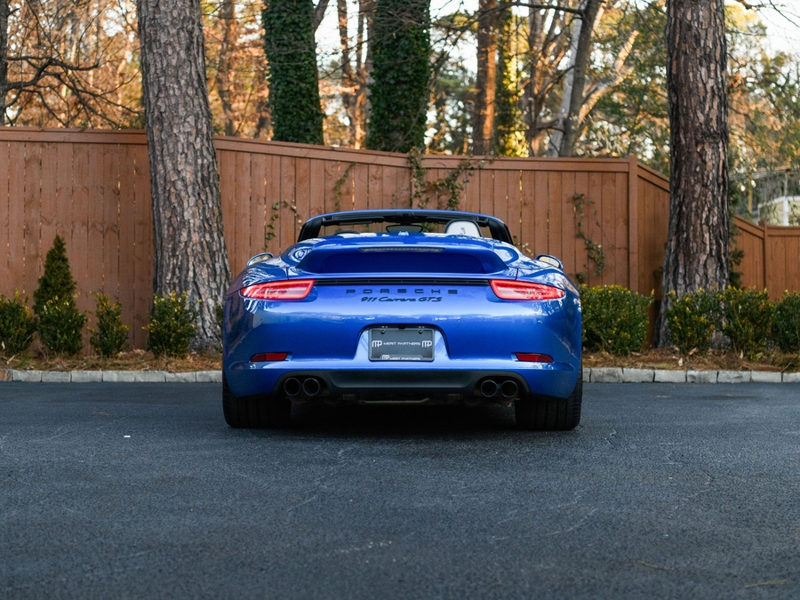 2016 Porsche 911 GTS Cabriolet
