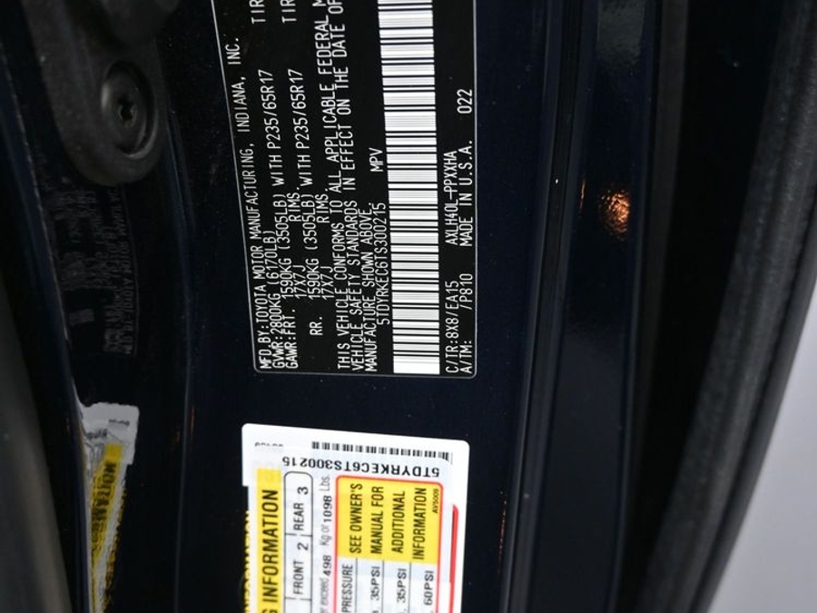 New 2026 Toyota Sienna XLE Add