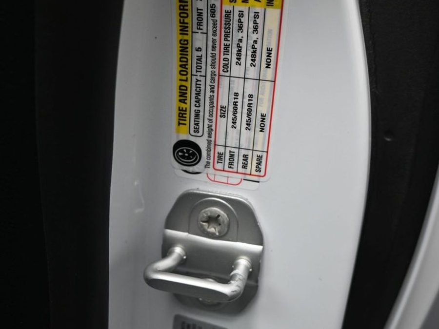 New 2027 Chrysler Pacifica Select Sport