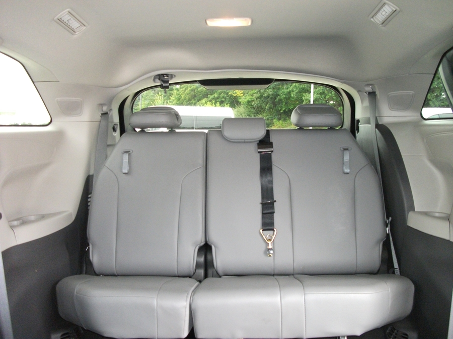 PRE OWNED 2022 Toyota Sienna XLE