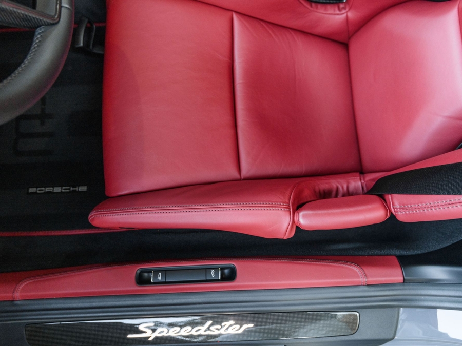 2019 Porsche 911 Speedster