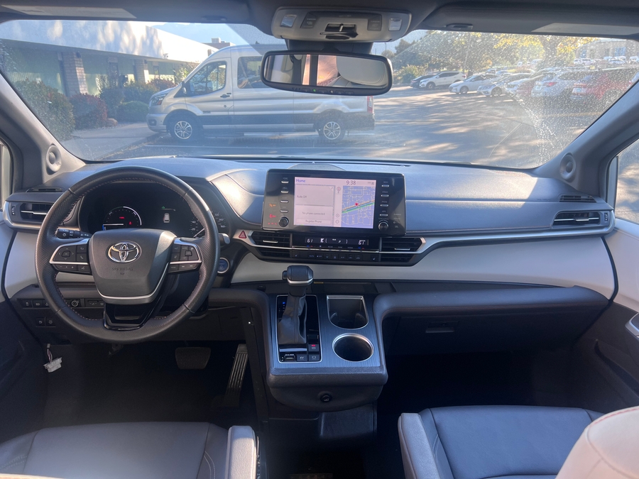 PRE OWNED 2023 Toyota Sienna XSE