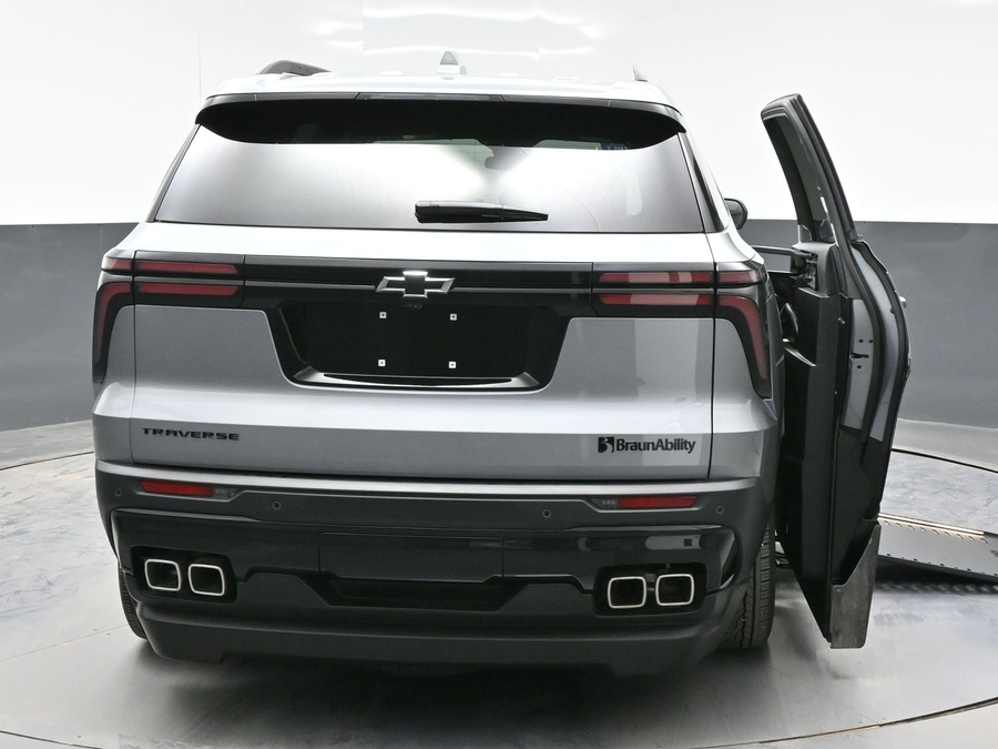 New 2026 Chevrolet Traverse 1LT Midnight Edition