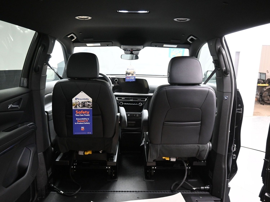 New 2026 Chevrolet Traverse 1LT Midnight