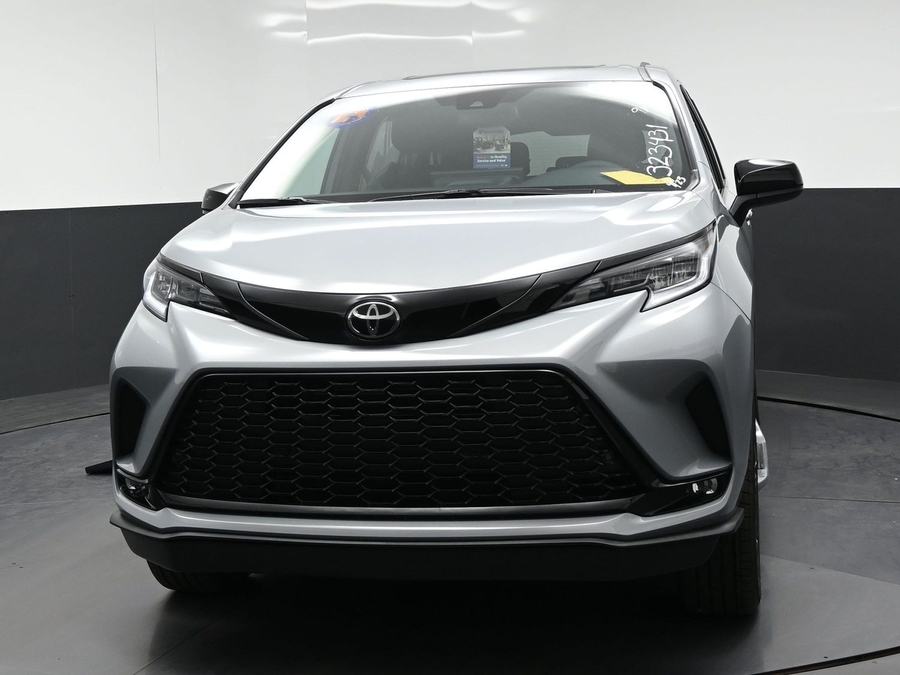 New 2026 Toyota Sienna XSE Sport