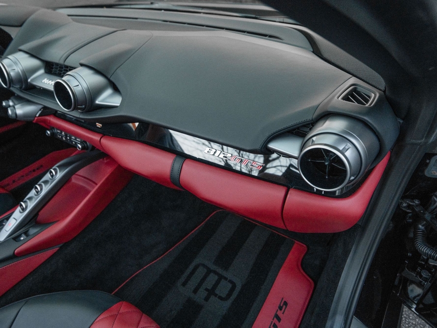 2021 Ferrari 812 GTS GTS