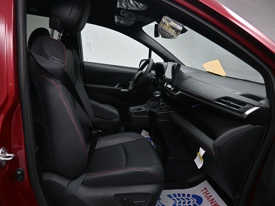 New 2026 Toyota Sienna XSE Sport