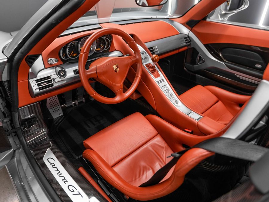 2005 Porsche Carrera GT