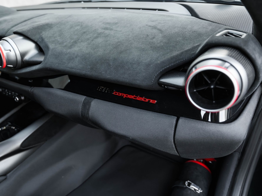 2022 Ferrari 812 Competizione