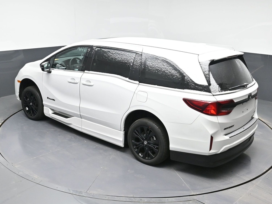 New 2026 Honda Odyssey Sport