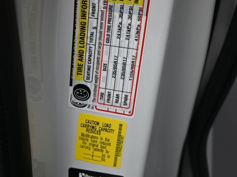 New 2026 Toyota Sienna XLE Base