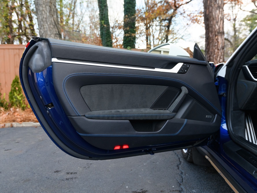 2024 Porsche 911 Dakar