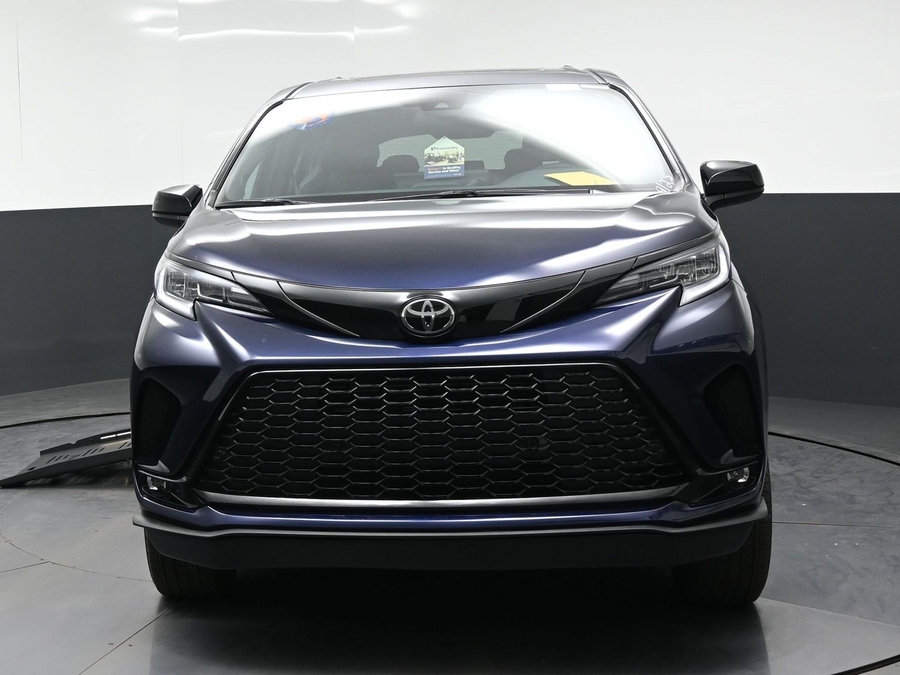 New 2026 Toyota Sienna XSE Sport