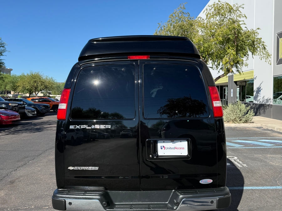 PRE OWNED 2019 Chevrolet Express 2500 3dr Cargo Van