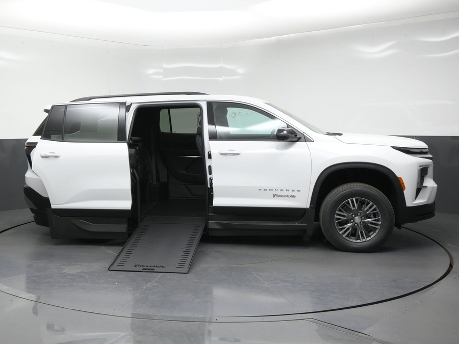 New 2026 Chevrolet Traverse 1LT
