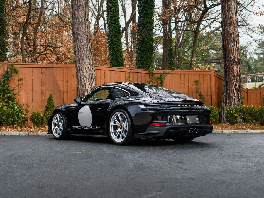 2024 Porsche 911 ST