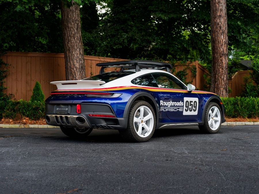 2023 Porsche 911 Dakar