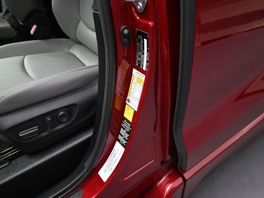 New 2026 Toyota Sienna XLE Base