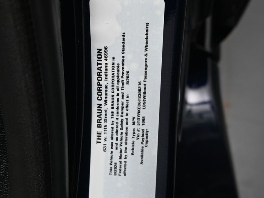 New 2026 Toyota Sienna XLE Add