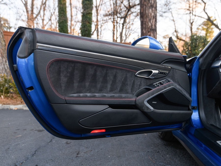 2016 Porsche 911 GTS Cabriolet