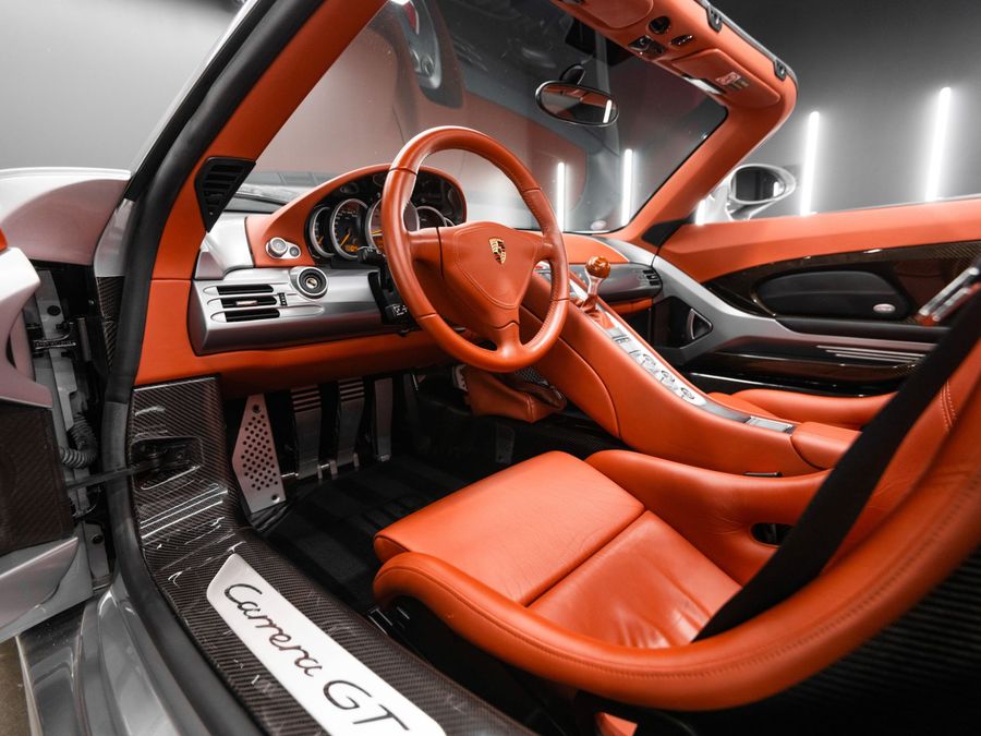 2005 Porsche Carrera GT