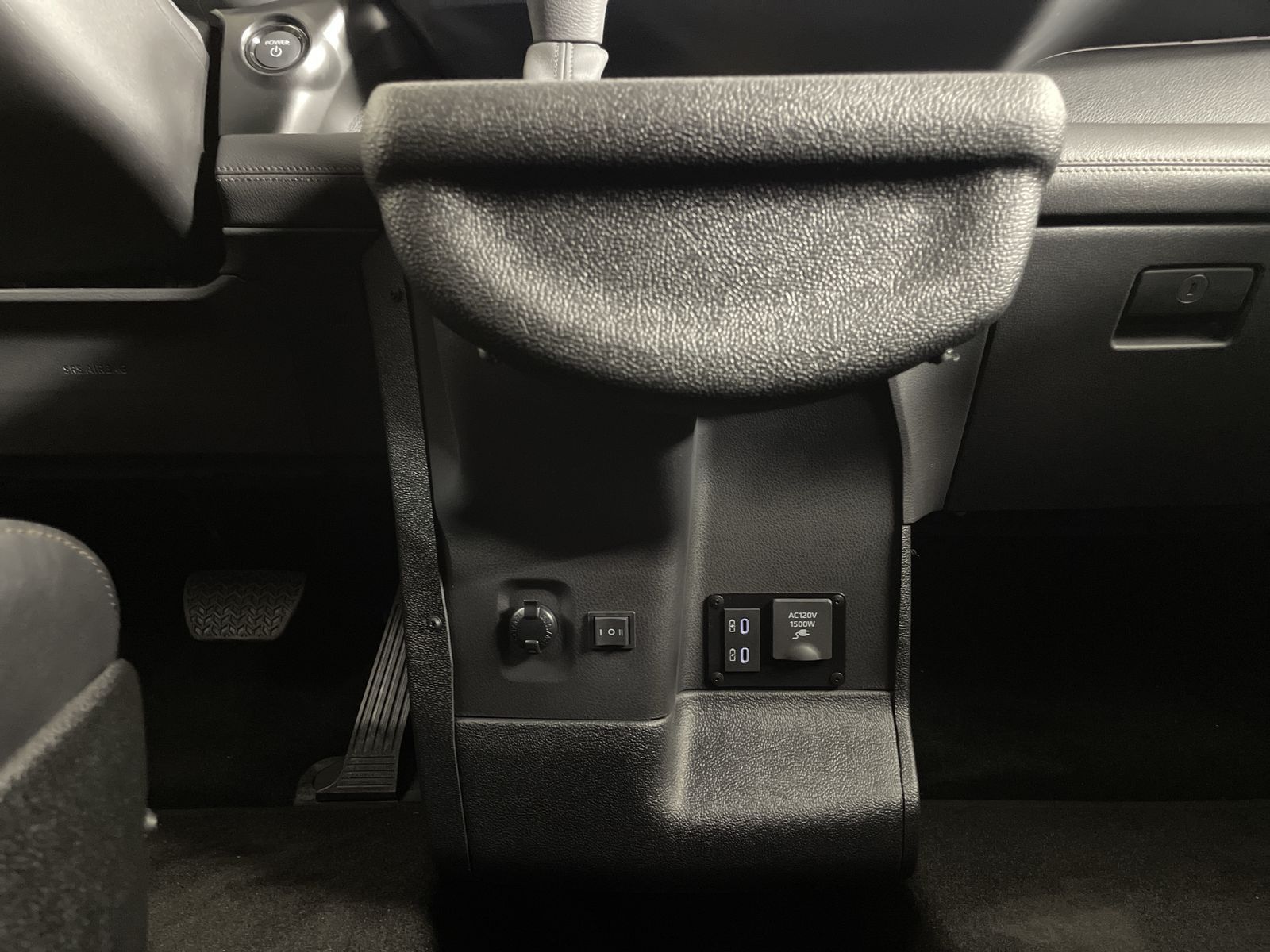 2025 Toyota Sienna Platinum - Photo 22