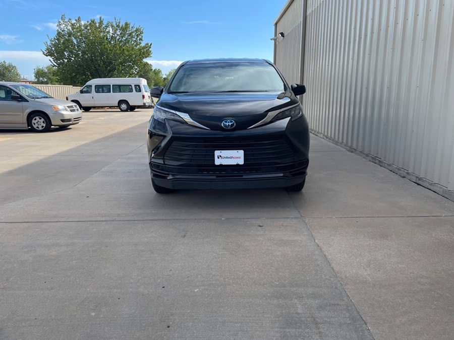 PRE OWNED 2024 Toyota Sienna LE Base
