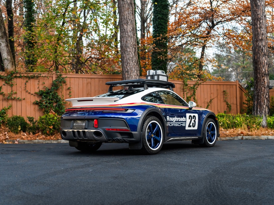 2024 Porsche 911 Dakar